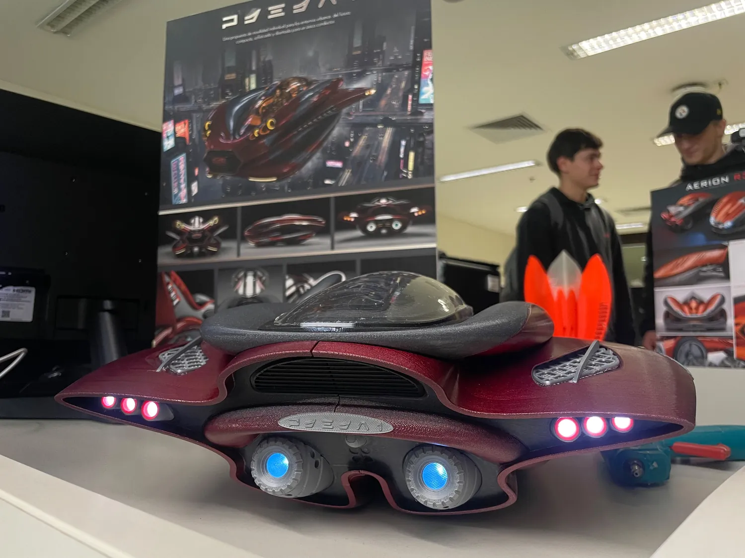Maqueta física con luces encendidas